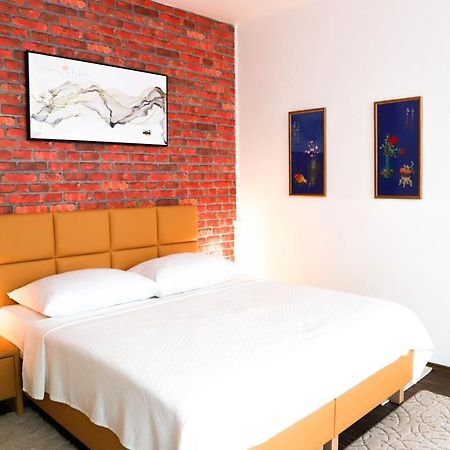 «Go West» Guest Rooms Vienna Esterno foto