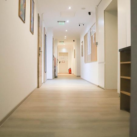 «Go West» Guest Rooms Vienna Esterno foto