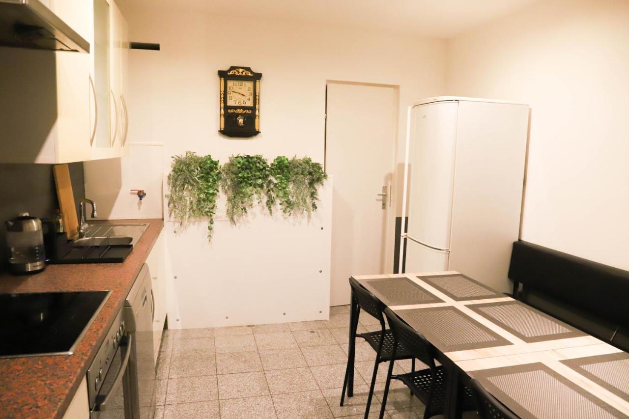 «Go West» Guest Rooms Vienna Esterno foto